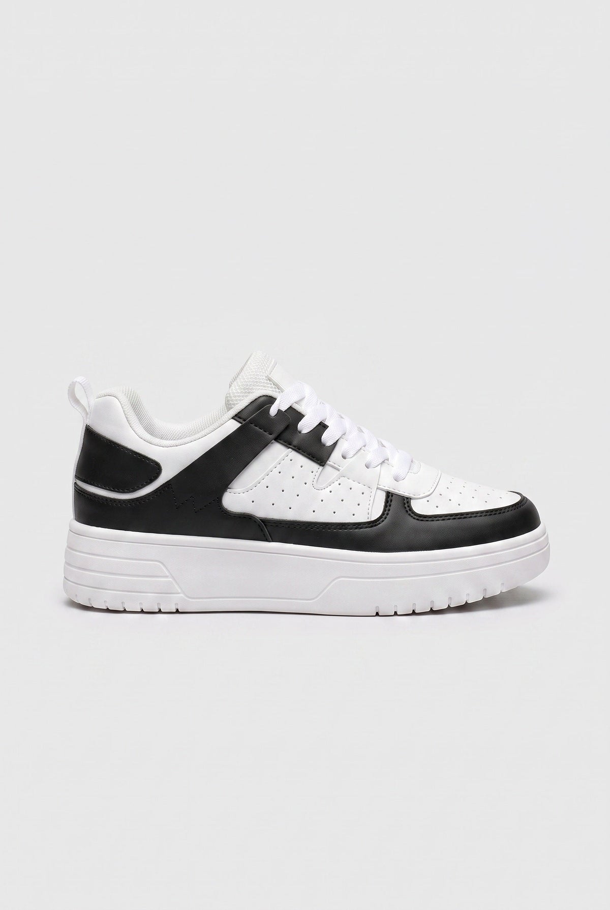 Women's Sneakers | Chunky Sole with Color Block Panels - 6