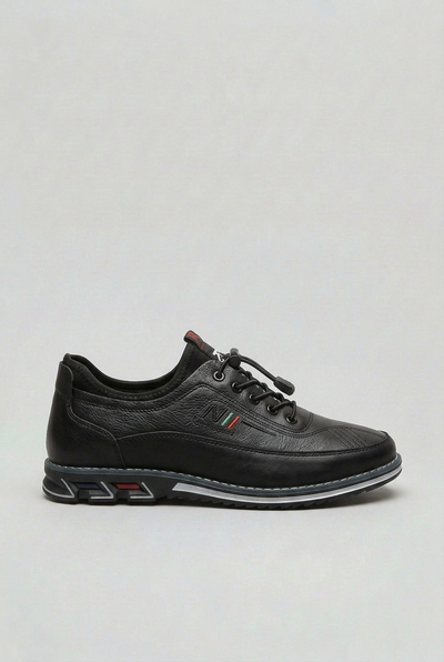 Men's Sneakers | Toggle Lace with Wraparound Mudguard - 6
