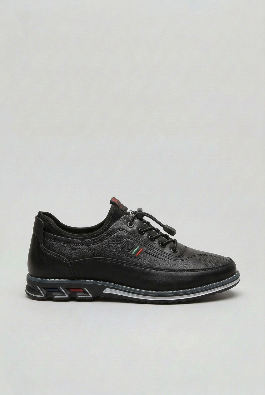 Men's Sneakers | Toggle Lace with Wraparound Mudguard - 6